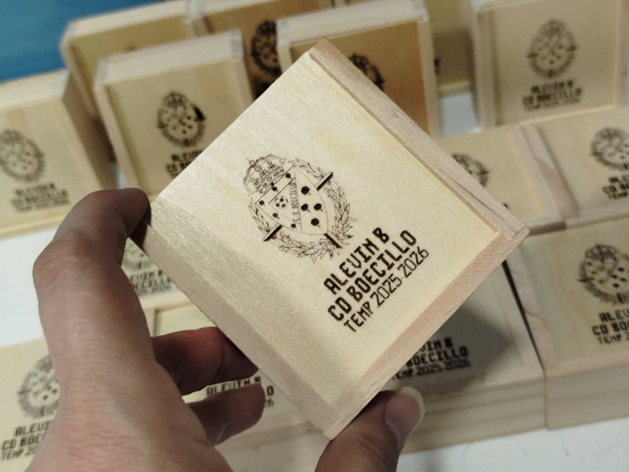 Juego de Mesa en Madera Grabado a Láser — Tres en Raya — Detalles para eventos - Vista 5