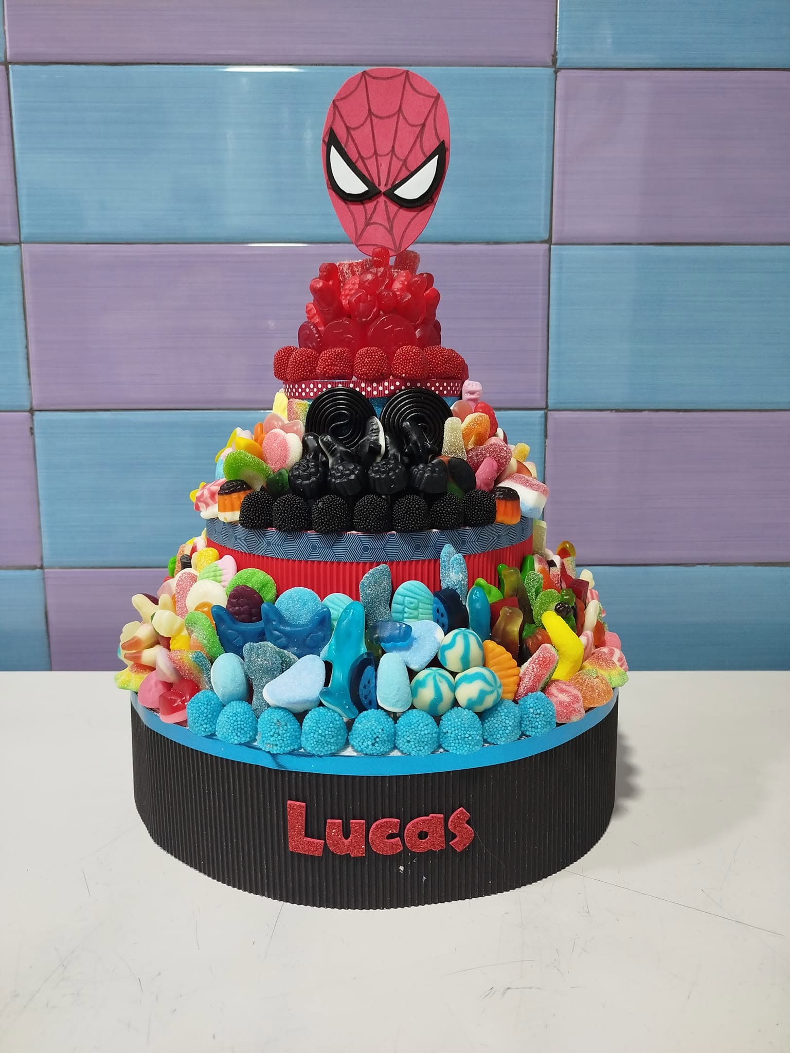 Tarta de Gominolas Personalizada — Detalles para eventos - Vista 2