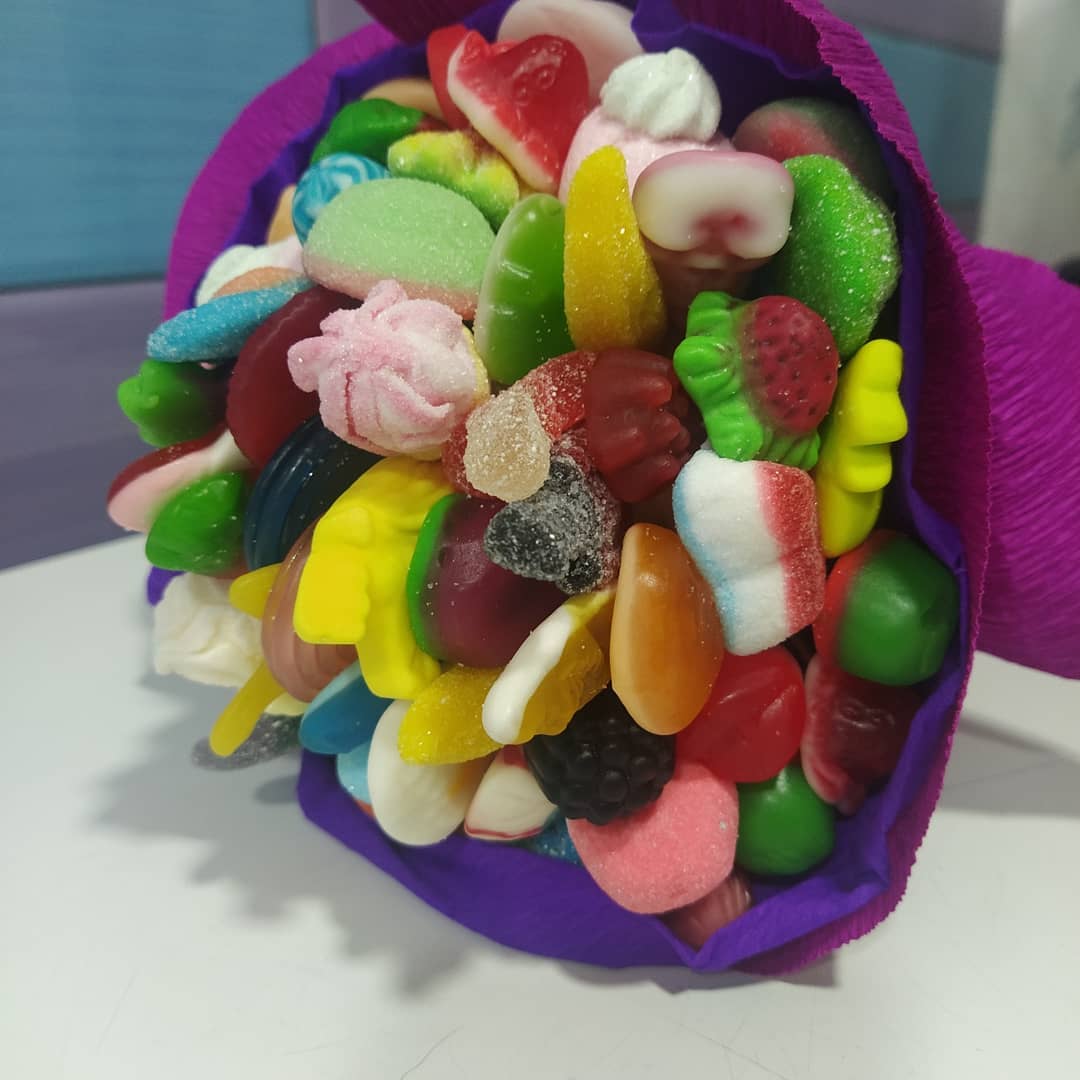 Vista adicional de ramo de gominolas